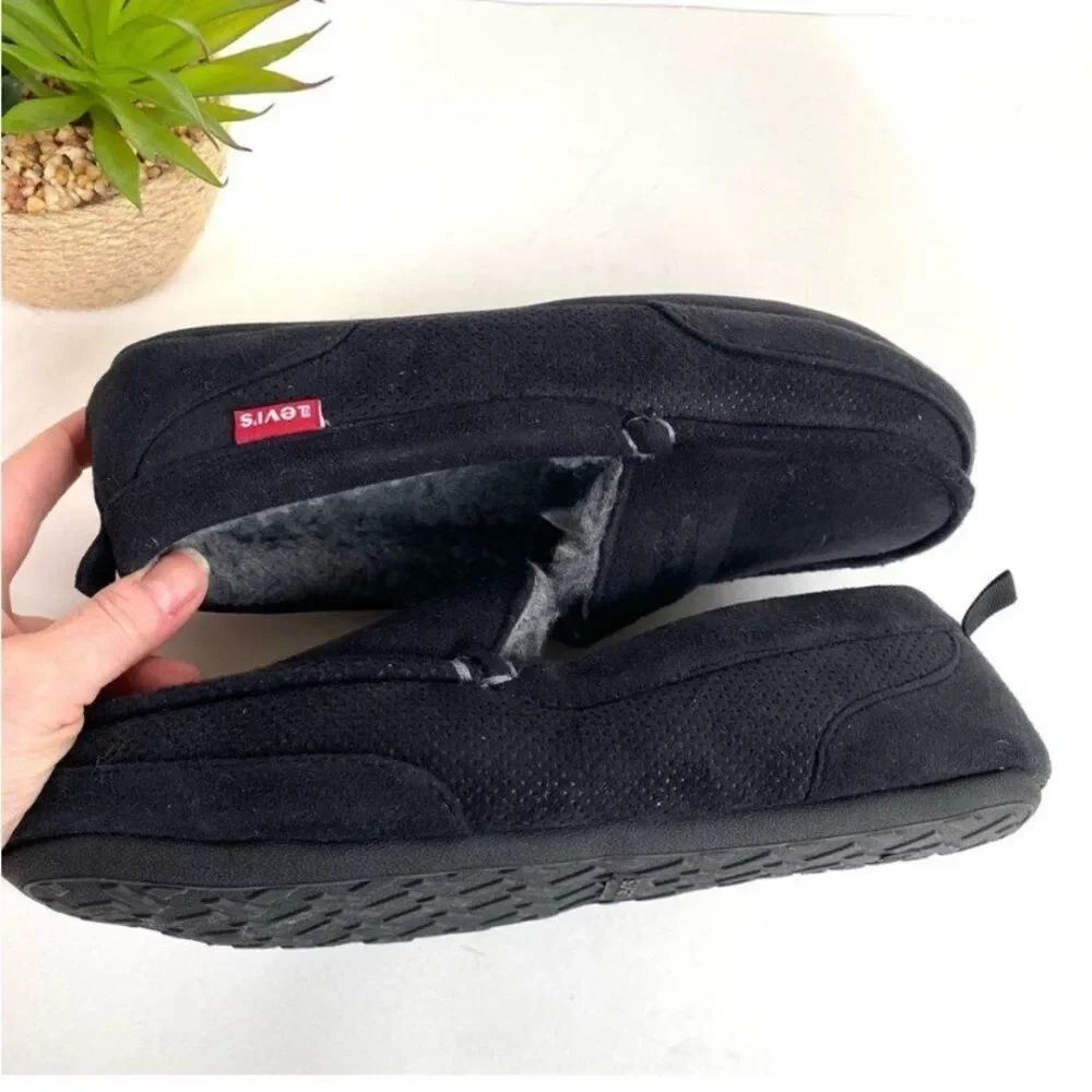 Levi’s Men’s Moccasin Slippers Fleece Lined Black Cozy Indoor Shoes Size 8–9
